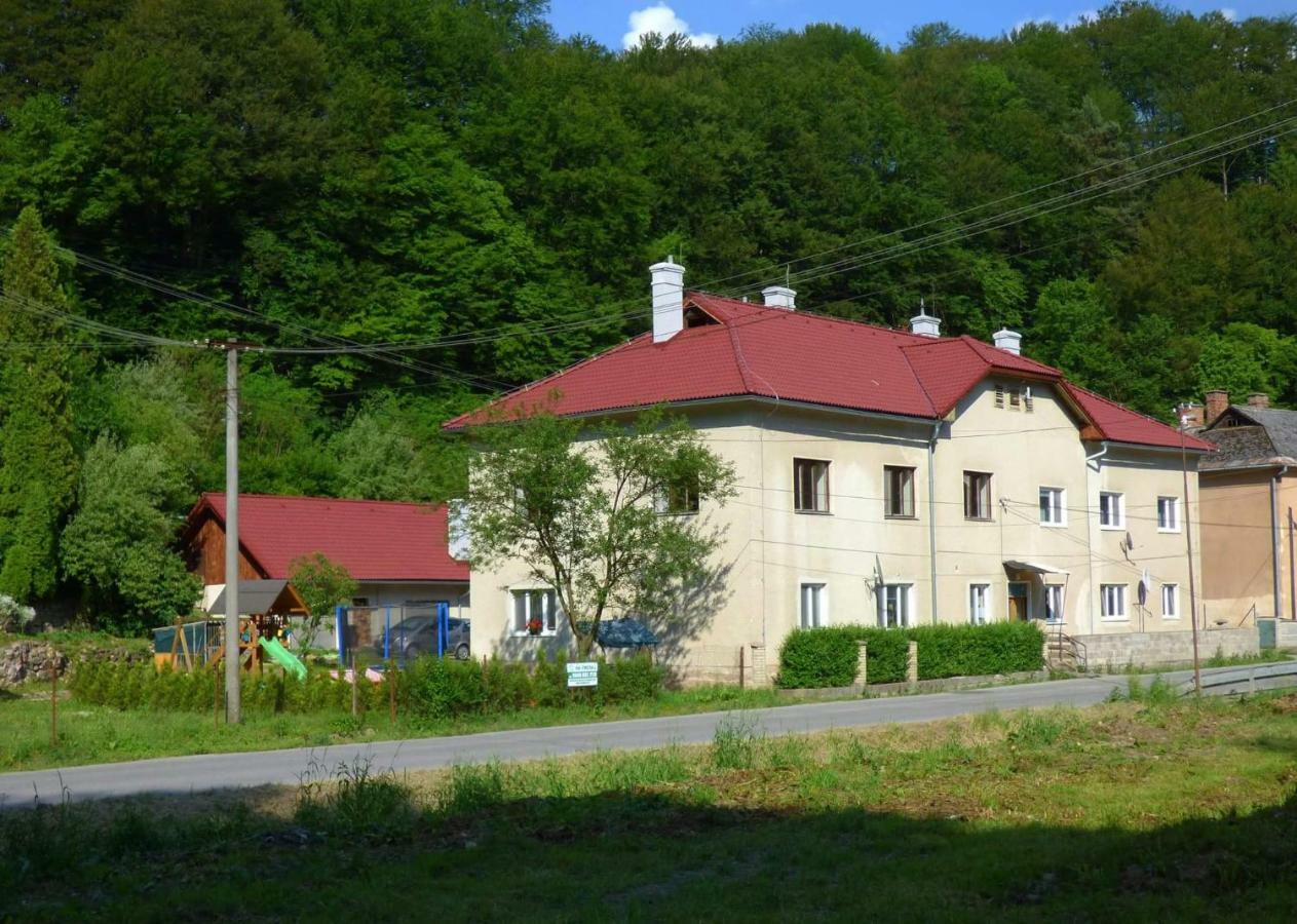 Apartment Kopa L Vyhne Bagian luar foto